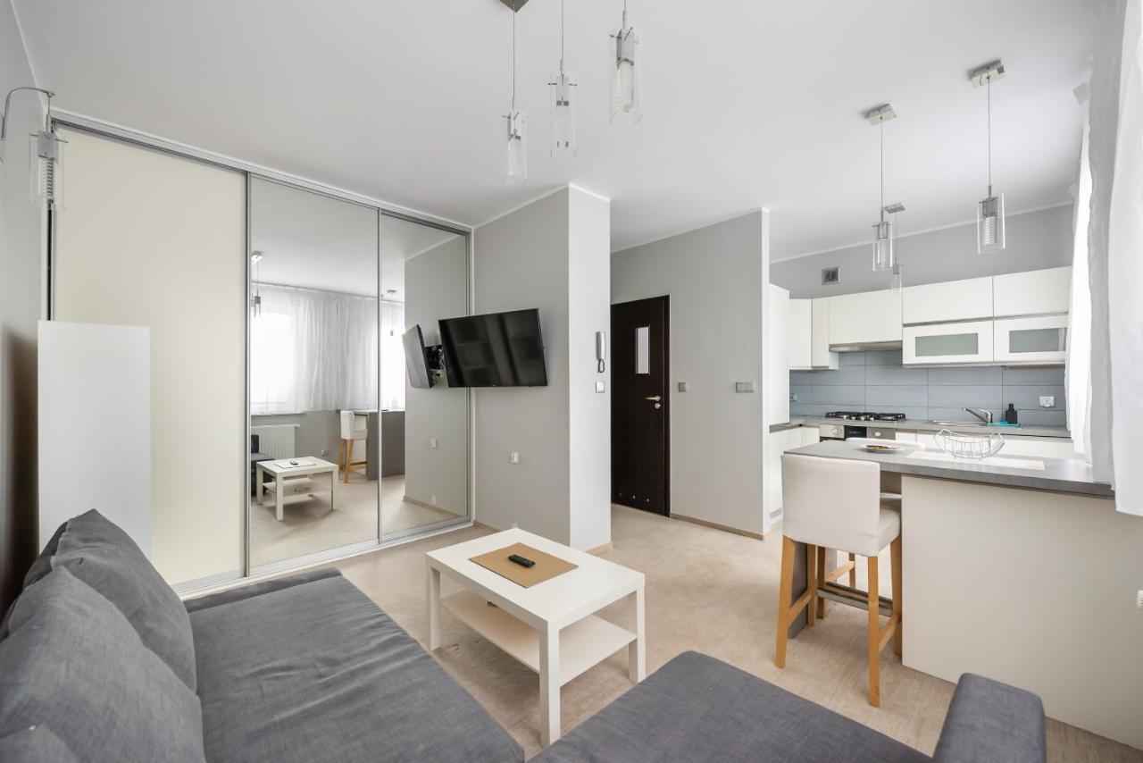 Okopowa Homey Apartment *
